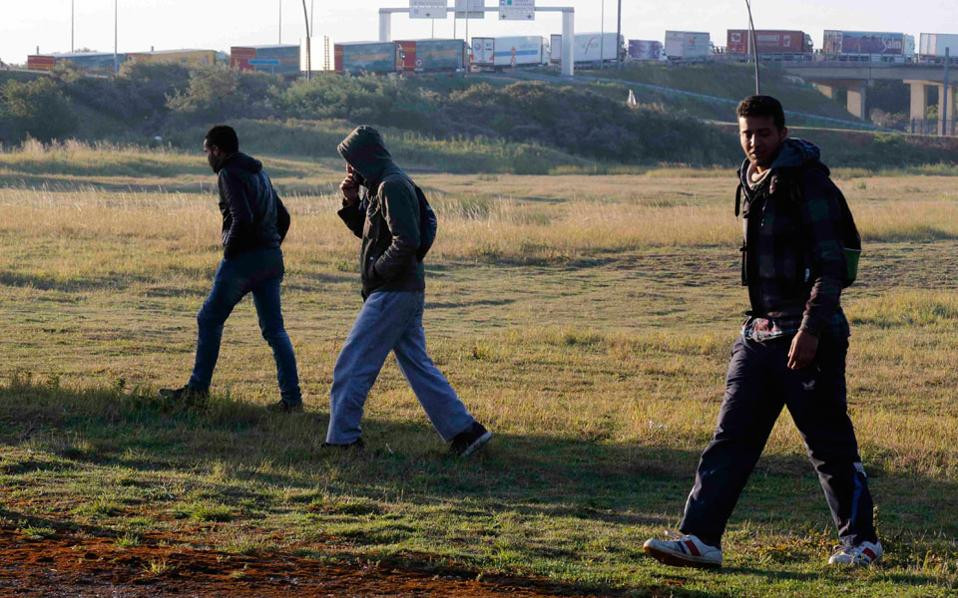 Θήβα: Μετανάστης αυνανιζόταν μπροστά σε 14χρονη μαθήτρια